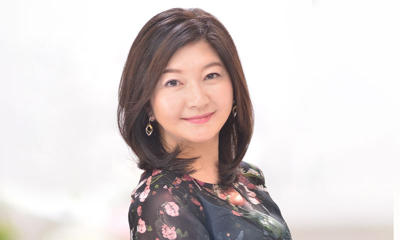 日下部 裕美子 氏